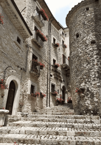 Abruzzo-Civitella Alfedena-min