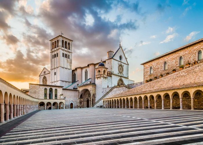 Umbria-Assisi-min